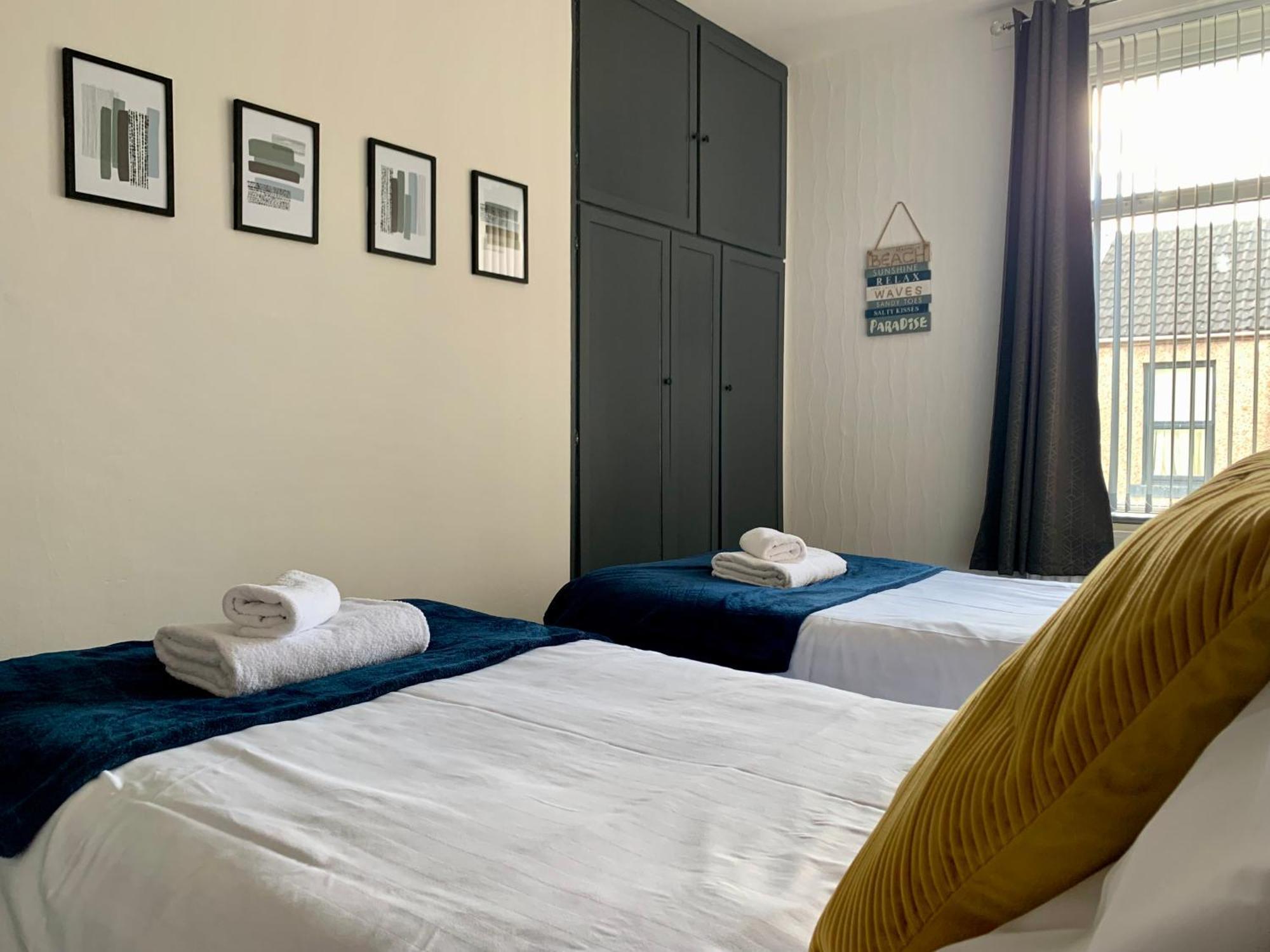 Cheerful - 3 Bed - Serviced Accommodation - In Heart Of Northumberland - Sleeps 6 Bebside エクステリア 写真