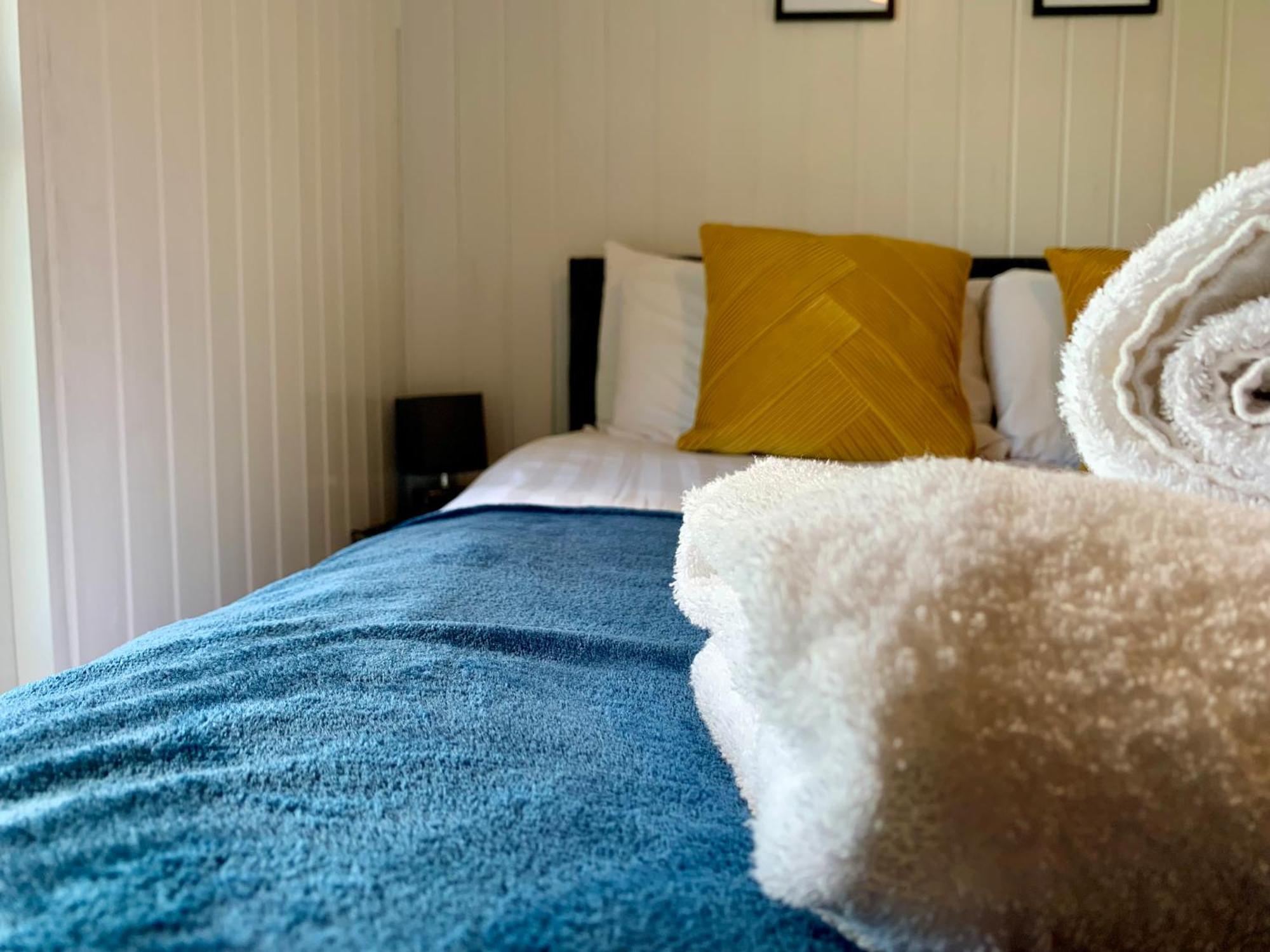 Cheerful - 3 Bed - Serviced Accommodation - In Heart Of Northumberland - Sleeps 6 Bebside エクステリア 写真